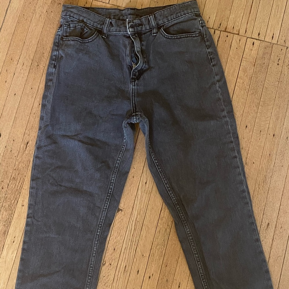 Black high waisted boyfriend jeans